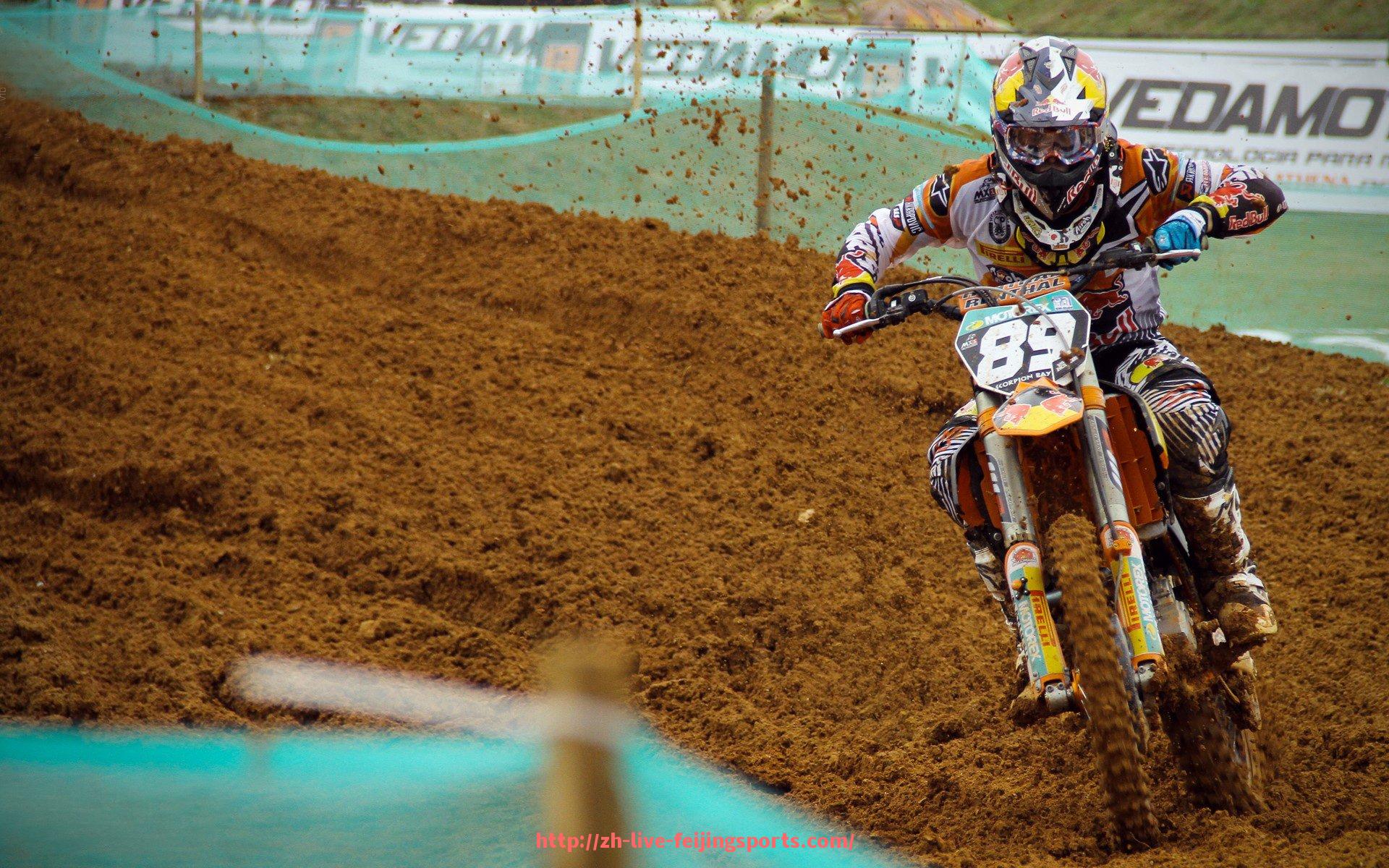 飞鲸体育直播-力健品牌室内健身器材产品线及使用指南